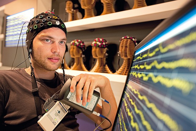 Brain-computer interface (Ars etectronica, Flickr)