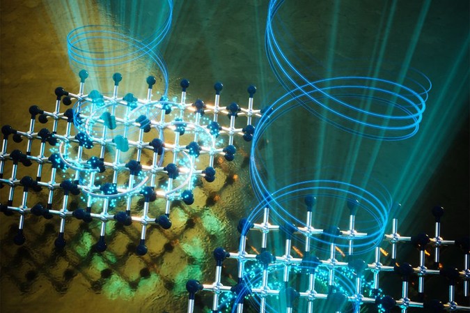 MIT-Induced-Chirality-01.jpg