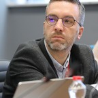 Besnik Fetahu