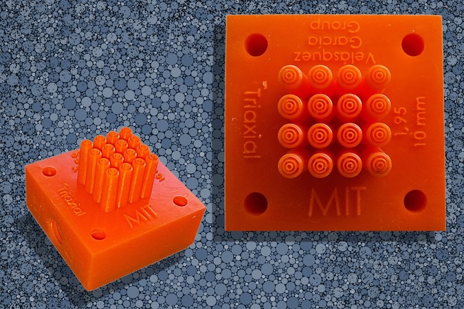 MIT-Triaxial-Emitters-01-press.jpg